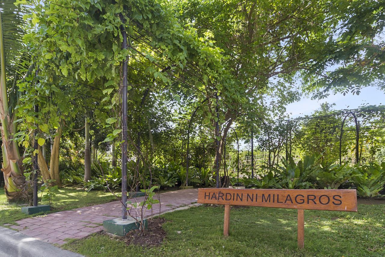 Kandaya Resort Daanbantayan Exterior foto